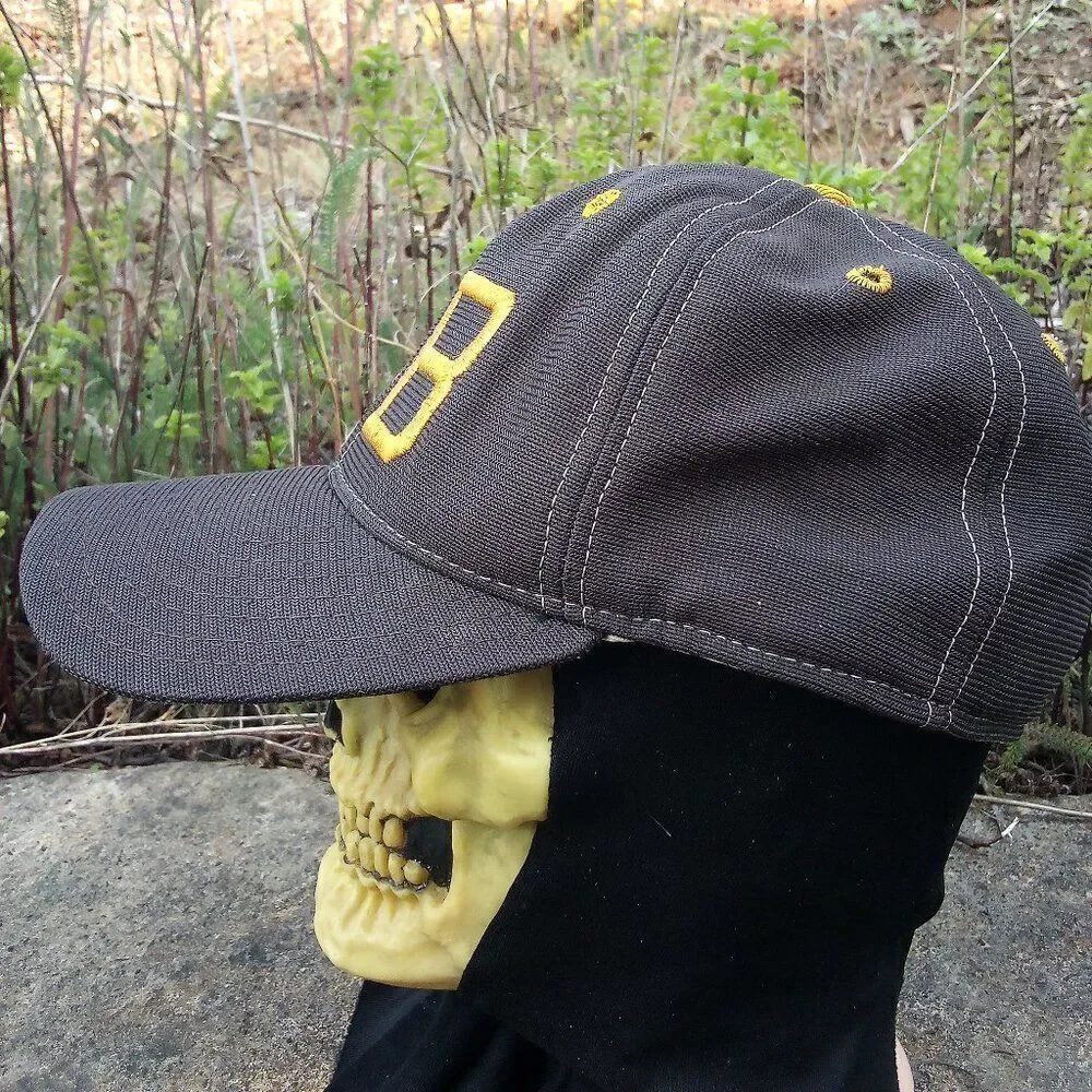 Vintage New Era Pro Model North Bend Fitted Hat Cap